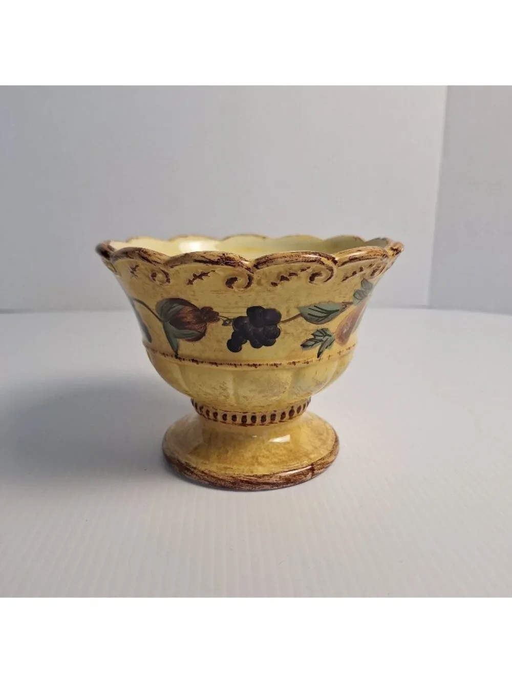 RAYMOND WAITES POMPEII CERTIFIED INTERNATIONAL CORP LARGE FOOTED ICE CREAM DISH